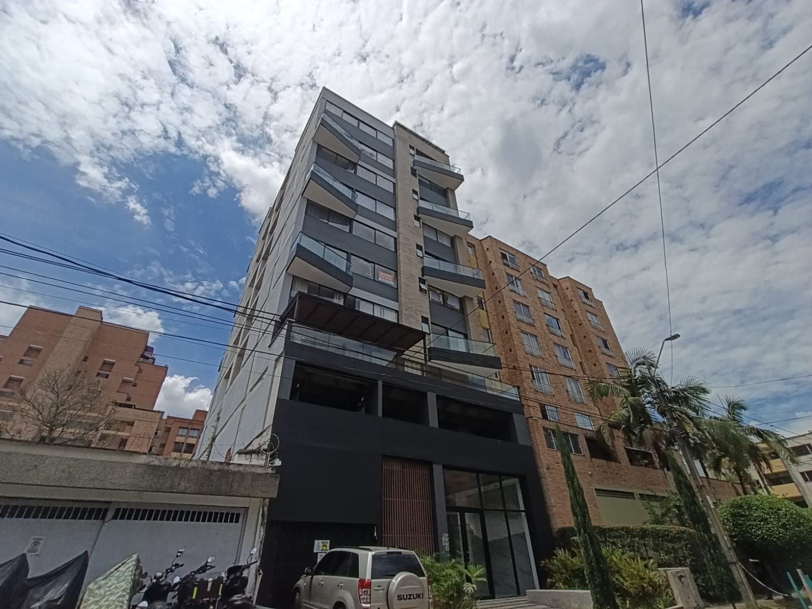 Apartamento en arriendo en Conquistadores, Laureles, Medellín — foto 1 de 6