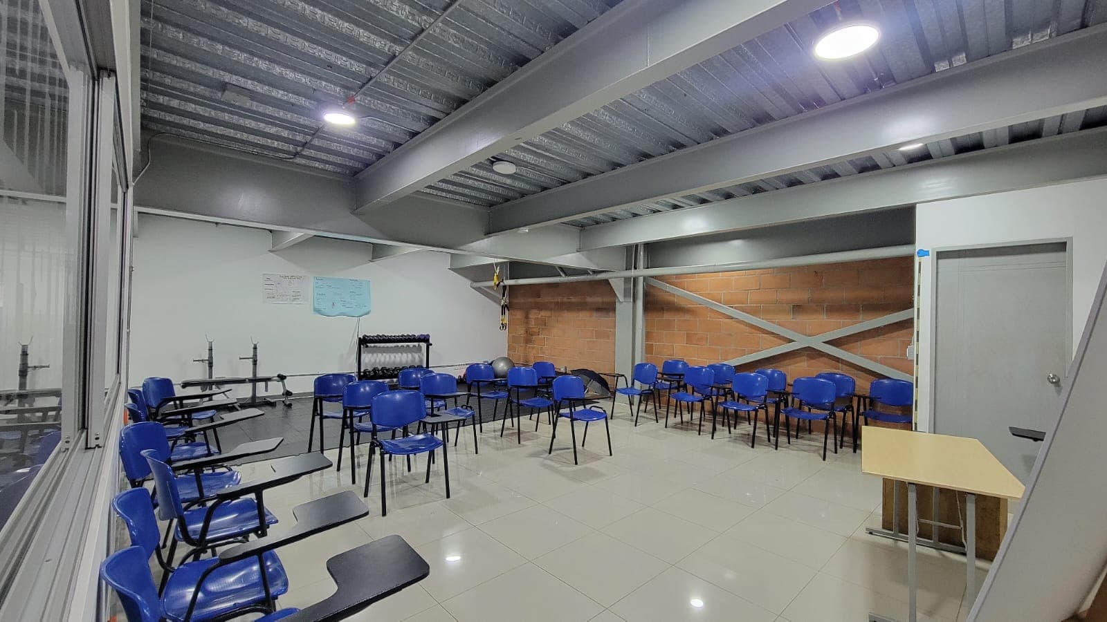 Local en arriendo en Parque, Rionegro — foto 1 de 12