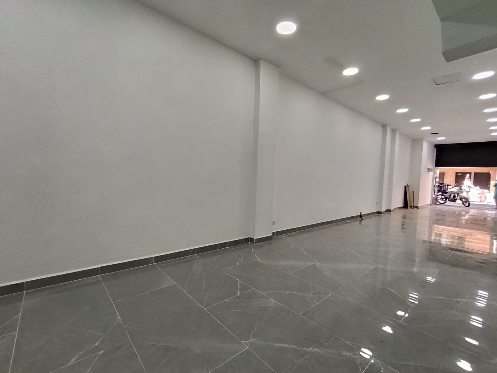 Local en arriendo en Porvenir, Belen, Medellín — foto 1 de 12