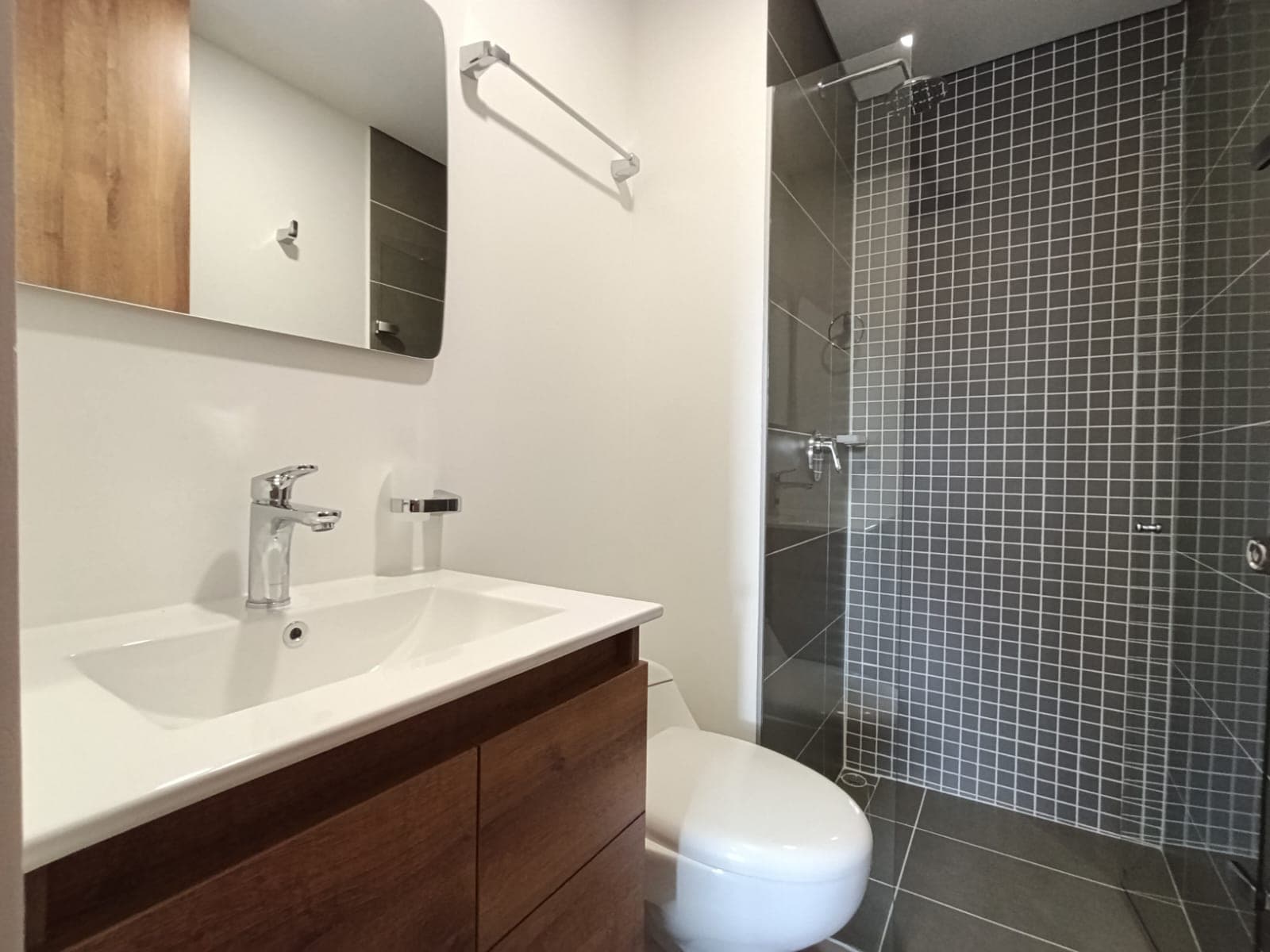Apartamento en arriendo en Las Casitas, Envigado — foto 2 de 20