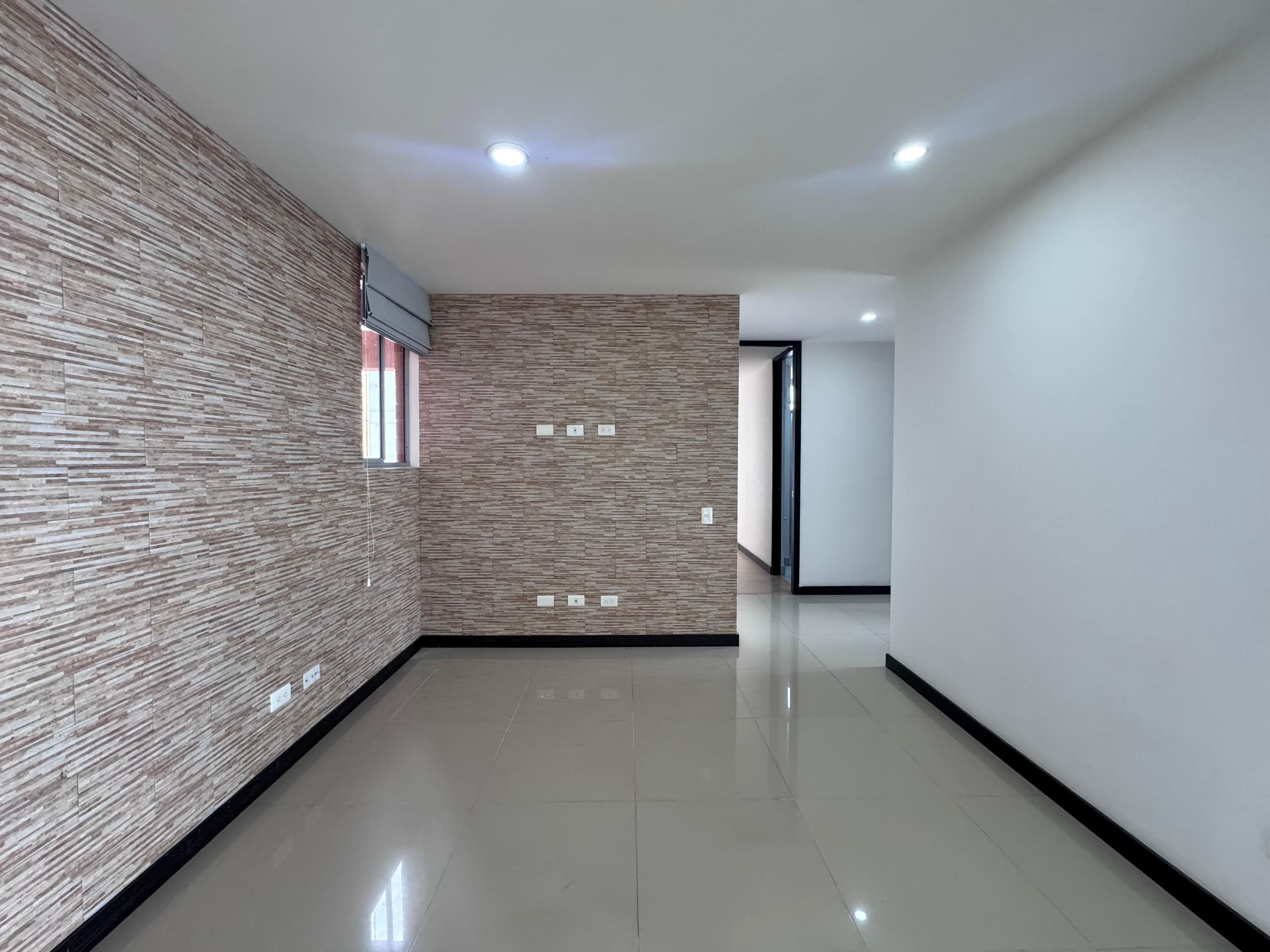 Apartamento en arriendo en Loma De Las Brujas, Envigado — foto 4 de 18