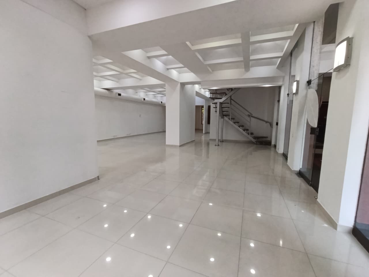 Local en arriendo en Milla De Oro, El Poblado, Medellín — foto 4 de 20