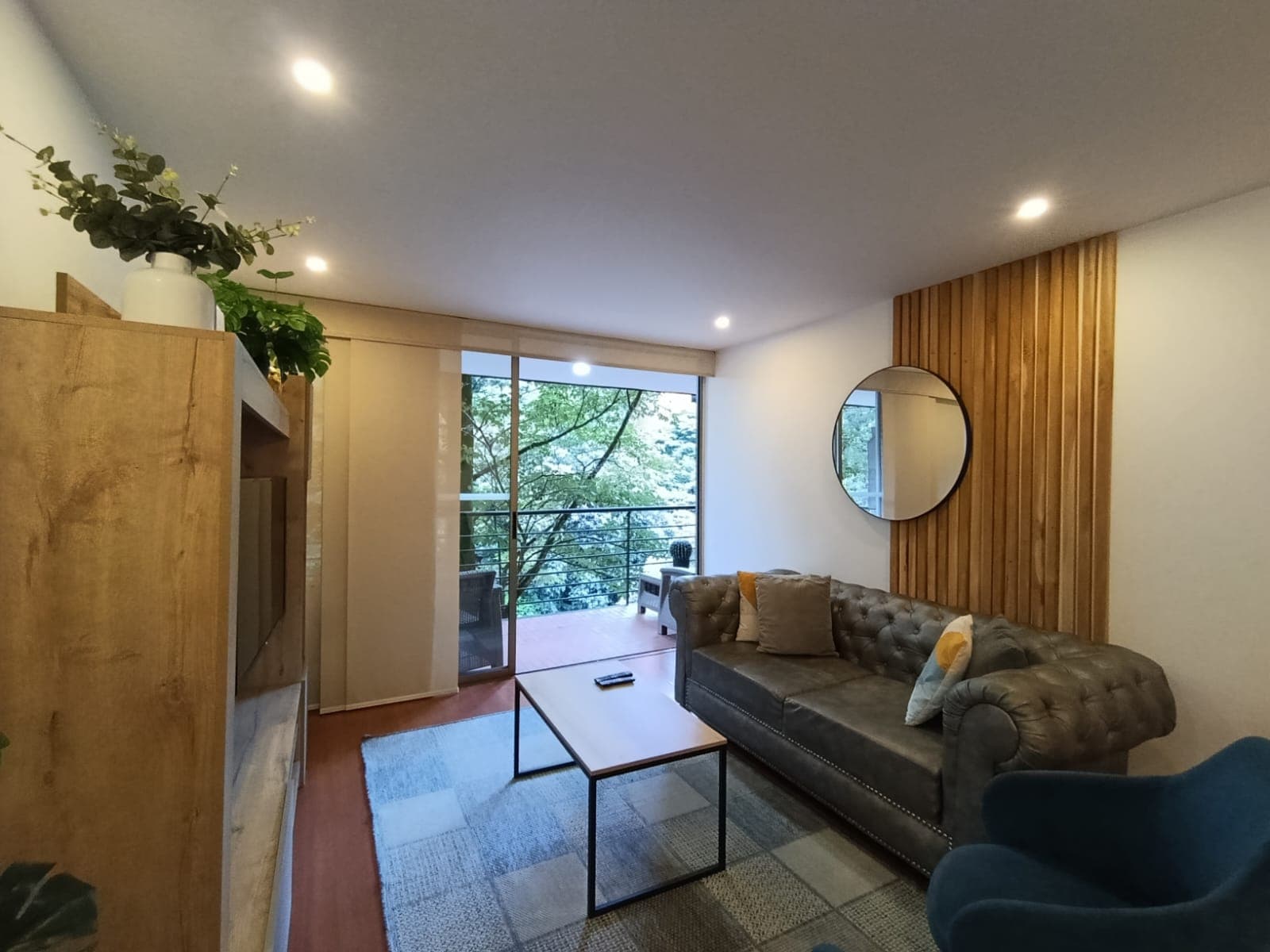 Apartamento en arriendo en La Visitacion Los Gonzalez, El Poblado, Medellín — foto 4 de 18