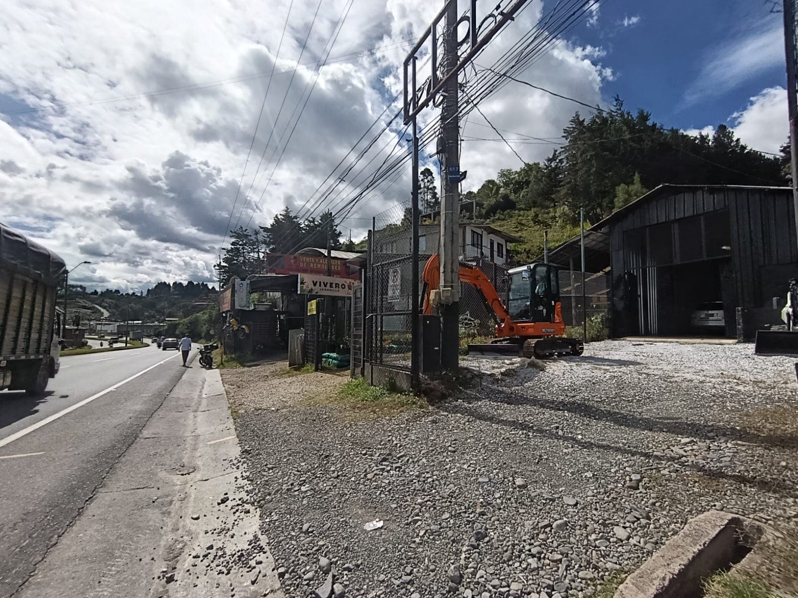 Bodega en arriendo en Guarne — foto 2 de 15