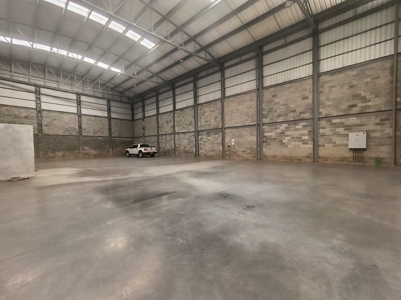 Bodega en arriendo en Guarne — foto 1 de 11