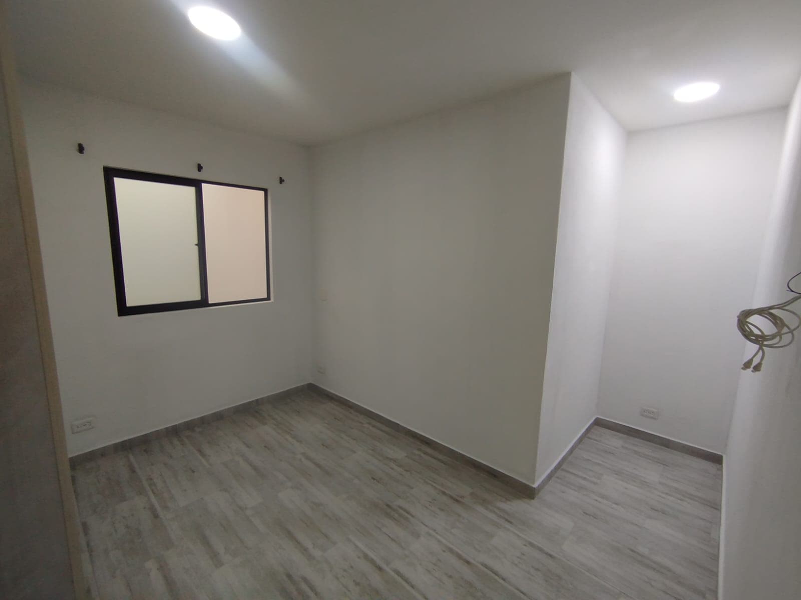 Apartamento en arriendo en Los Alpes, Belen, Medellín — foto 3 de 18