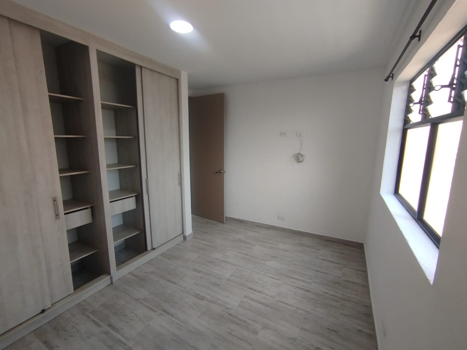 Apartamento en arriendo en Los Alpes, Belen, Medellín — foto 4 de 18