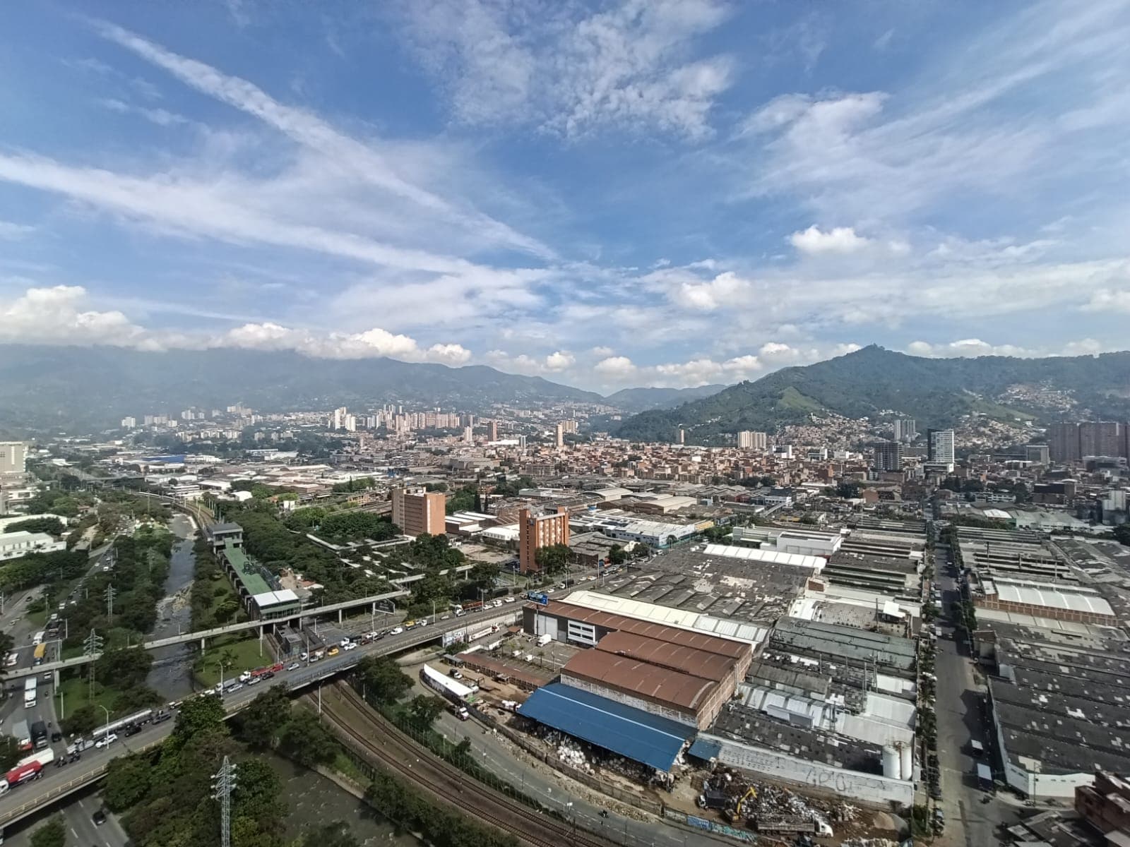 Apartamento en arriendo en Las Casitas, Envigado — foto 2 de 20