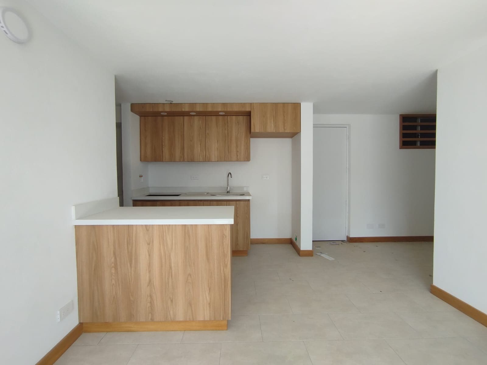 Apartamento en arriendo en El Porvenir Rio Negro, Rionegro — foto 1 de 14