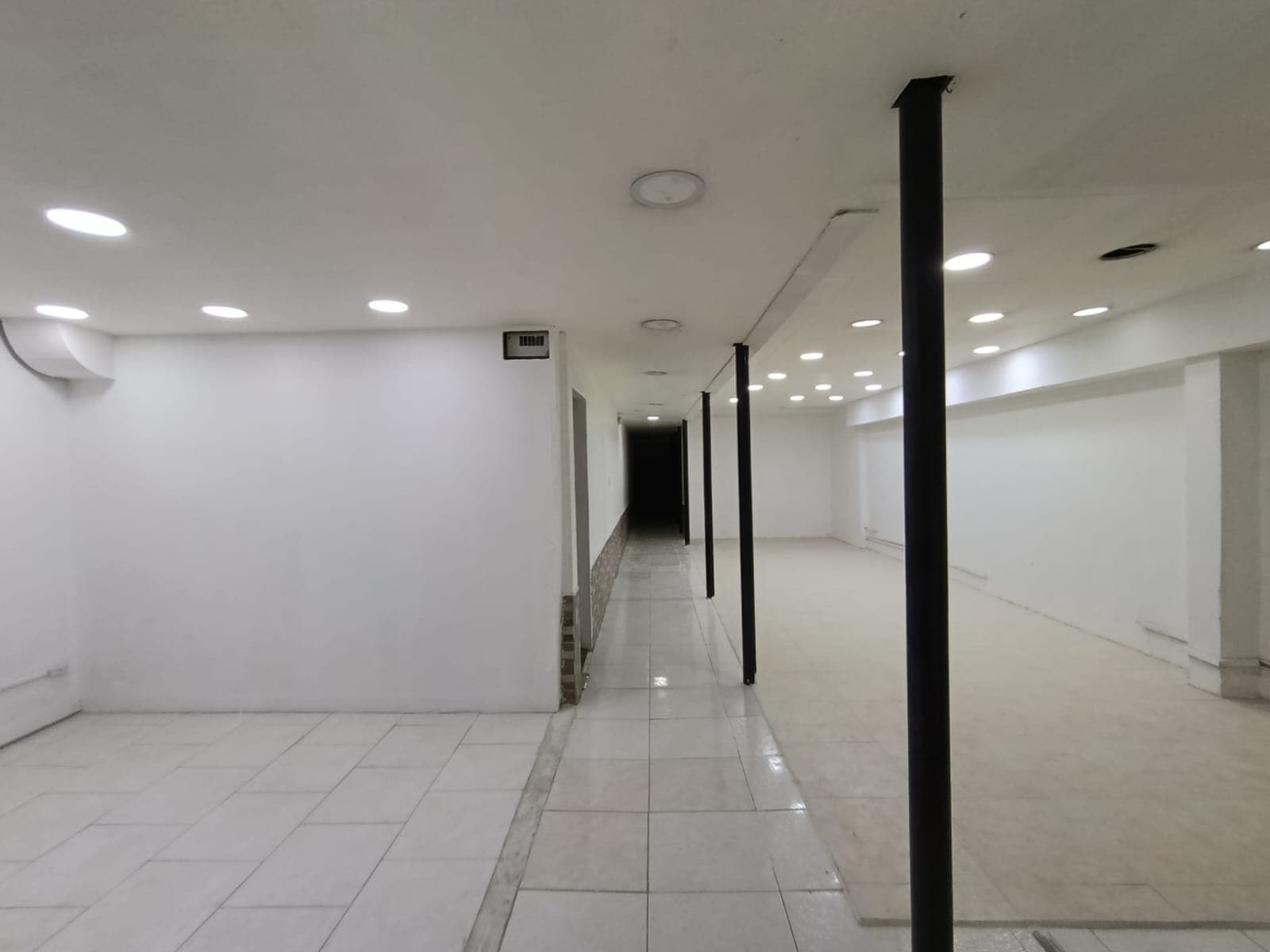 Local en arriendo en Manchester, Bello — foto 1 de 15