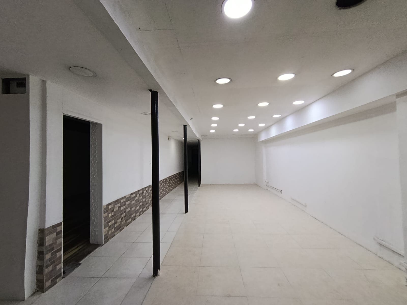Local en arriendo en Manchester, Bello — foto 3 de 15