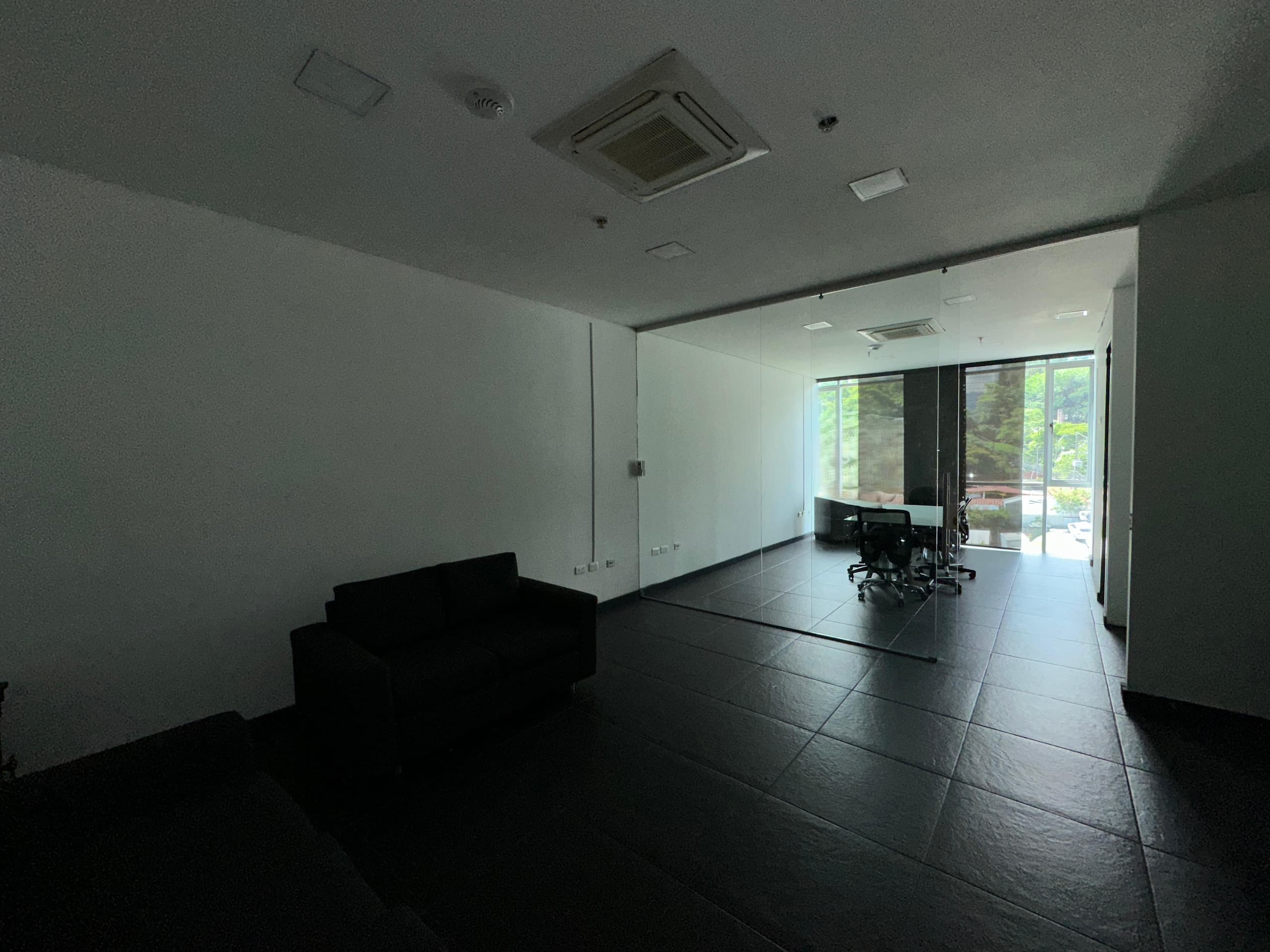 Oficina en arriendo en Manila, El Poblado, Medellín — foto 4 de 10