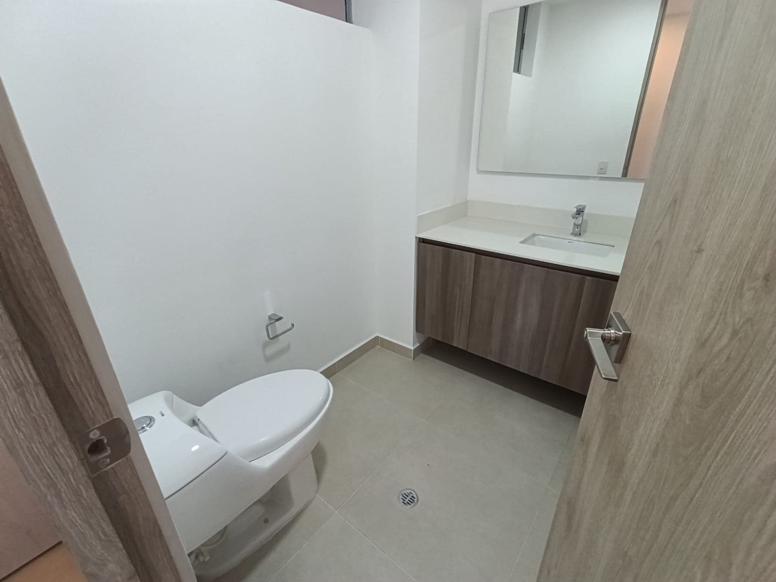 Apartaestudio en arriendo en Los Balsos, El Poblado, Medellín — foto 5 de 20