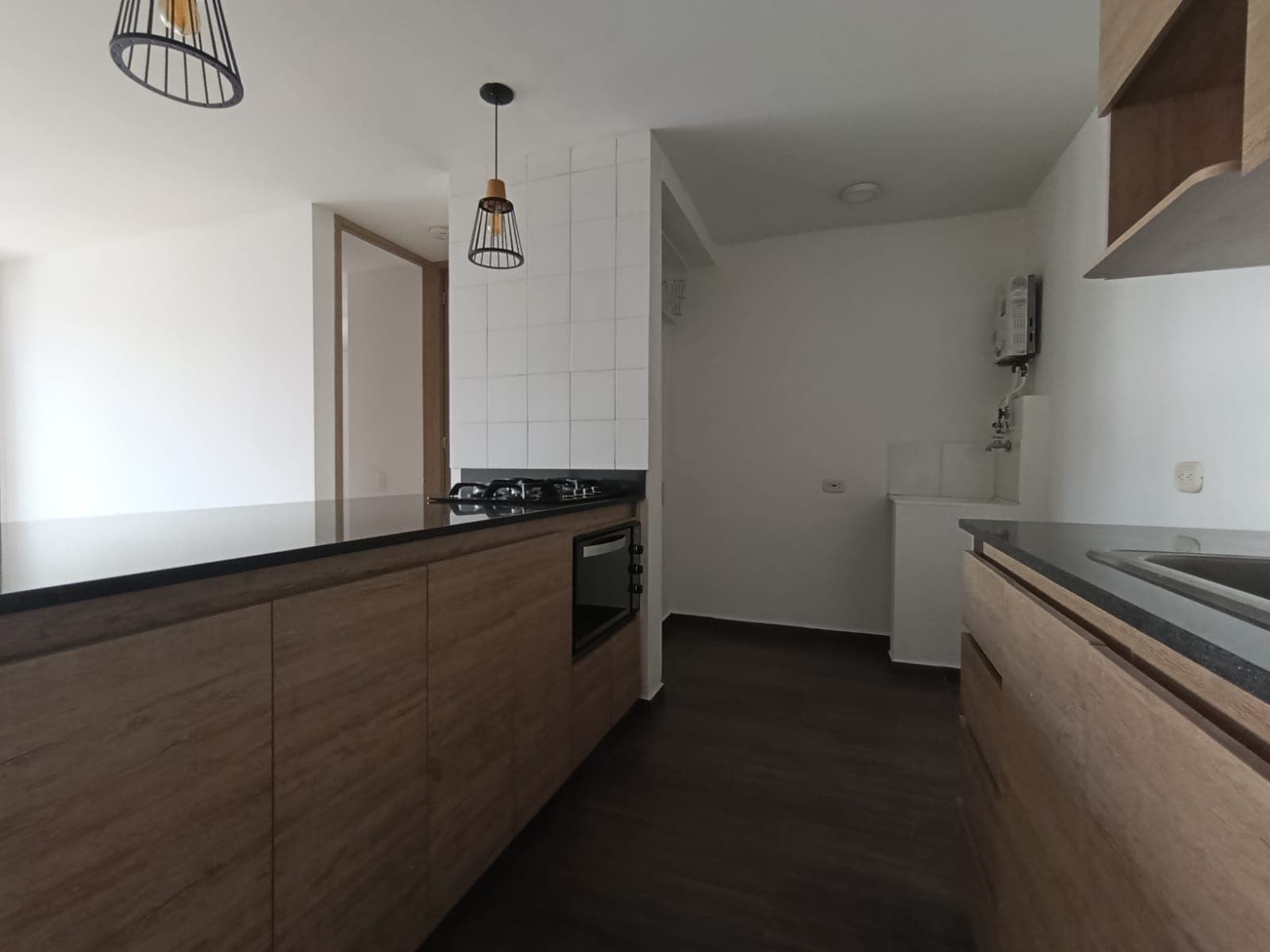 Apartamento en arriendo en Prados De, Sabaneta — foto 4 de 17