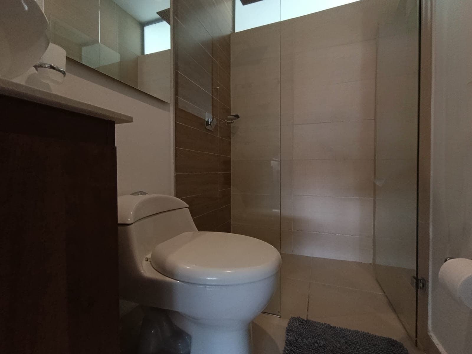 Apartamento en arriendo en La Visitacion Los Gonzalez, El Poblado, Medellín — foto 4 de 8