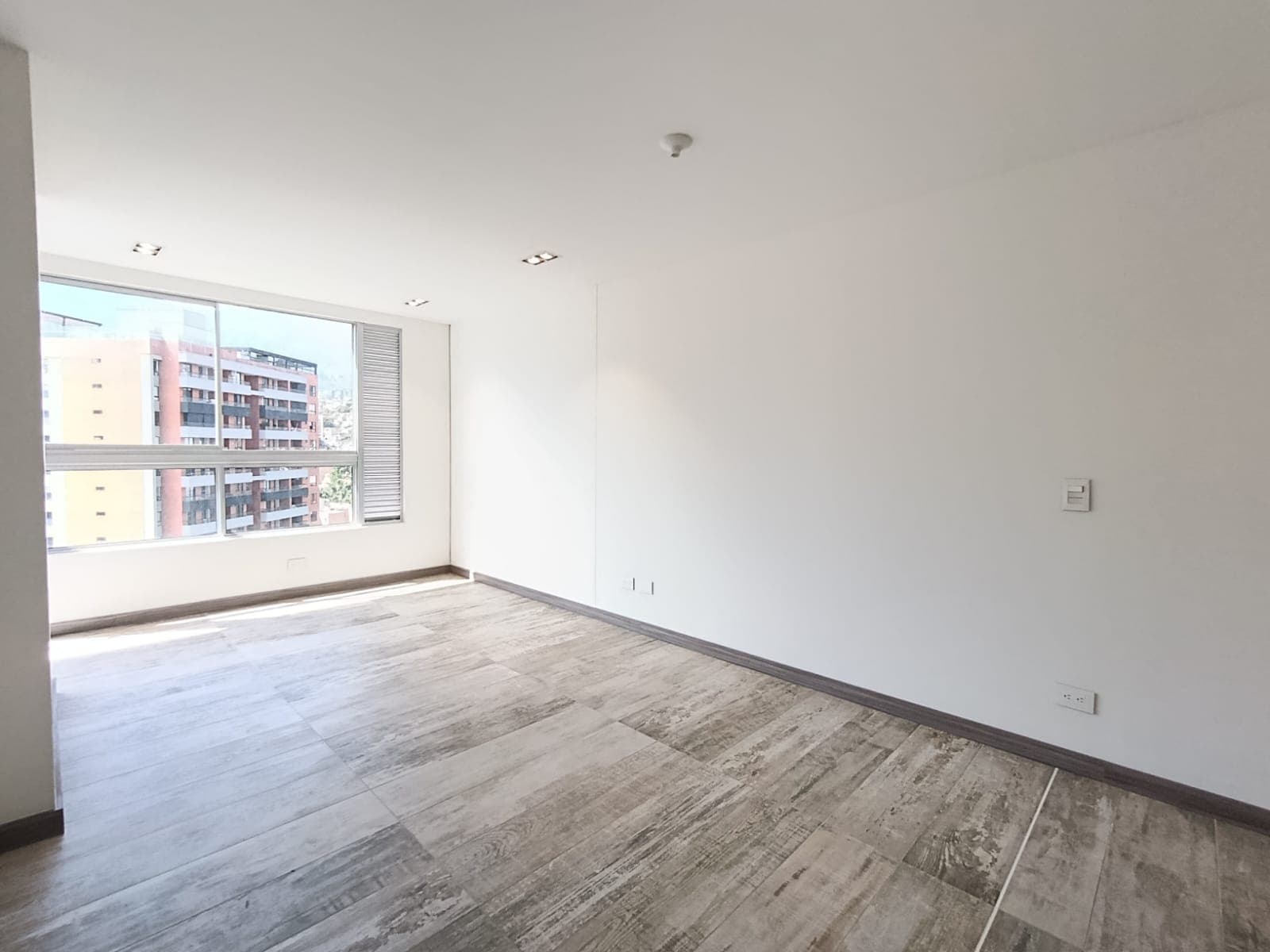 Apartamento en arriendo en Pontevedra, Envigado — foto 3 de 20