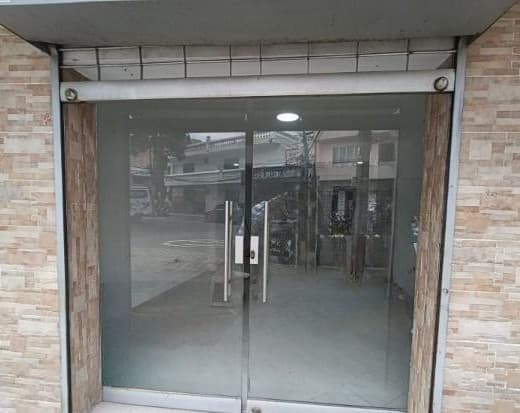 Local en arriendo en Bucarest, Envigado — foto 1 de 7