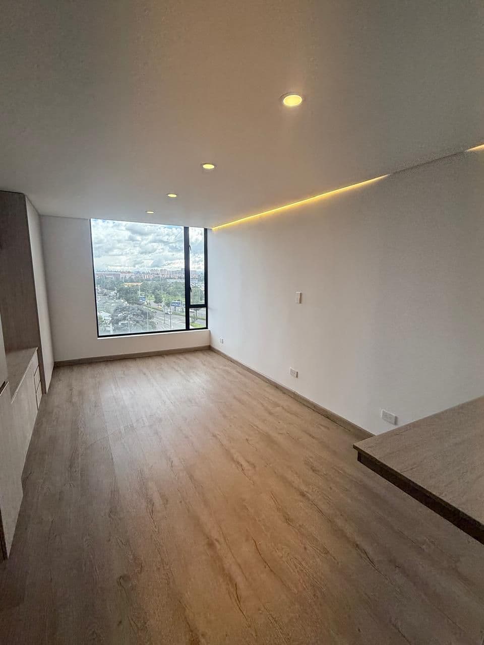 Apartaestudio en arriendo en Modelia, Fontibon, Bogotá, D.c. — foto 2 de 8