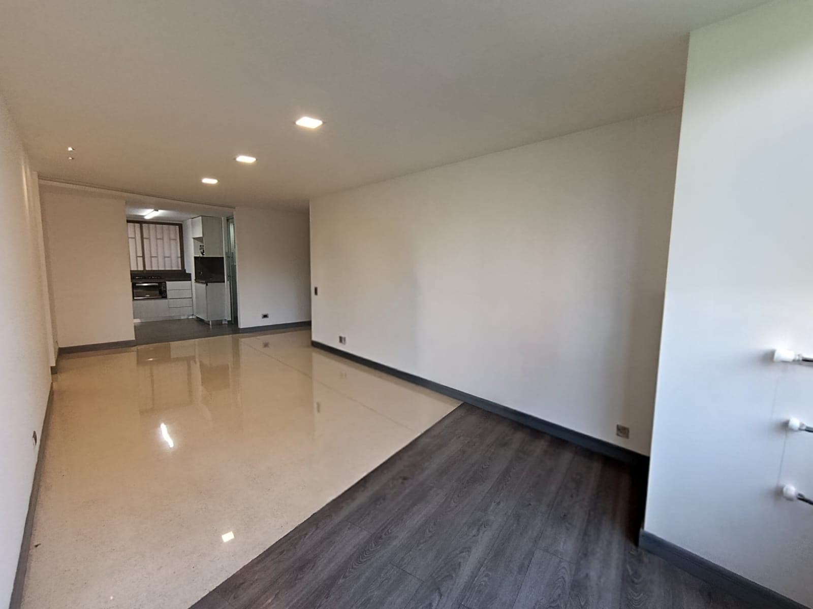 Apartamento en arriendo en Suramericana, Laureles, Medellín — foto 4 de 15