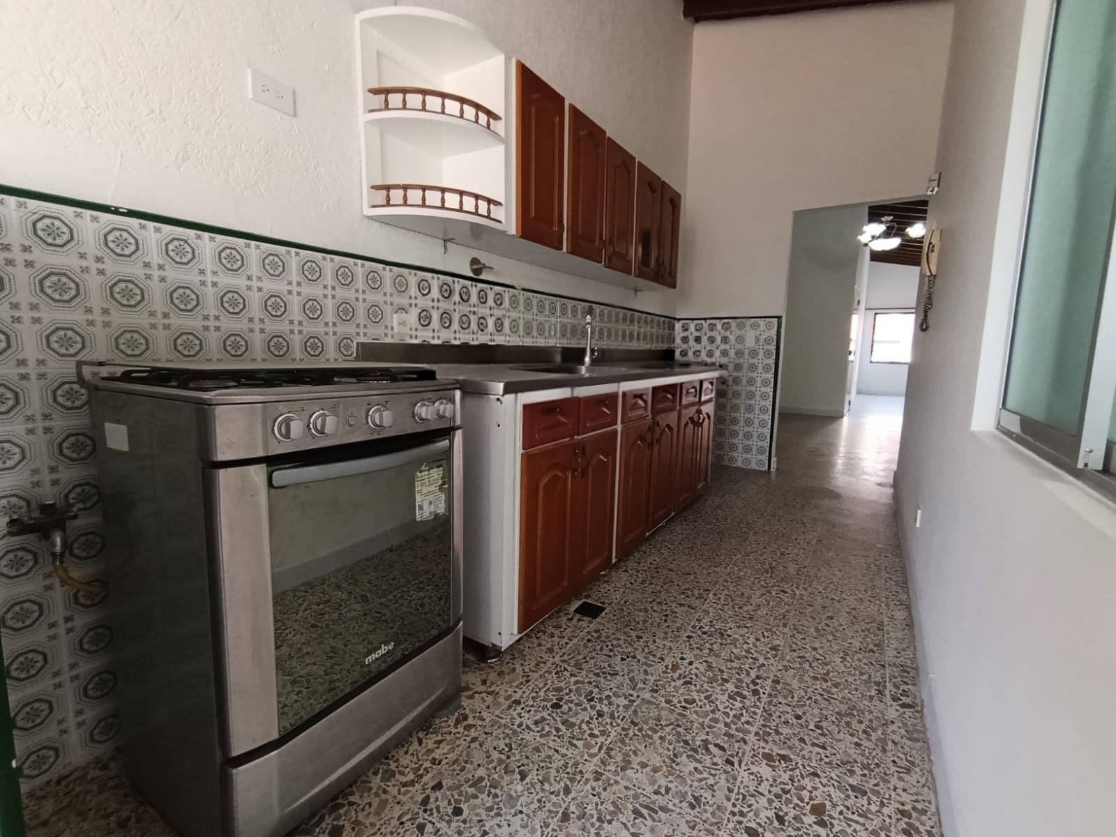 Apartamento en arriendo en La America, Medellín — foto 2 de 13