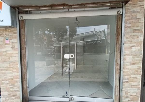 Local en arriendo en Bucarest, Envigado — foto 1 de 9