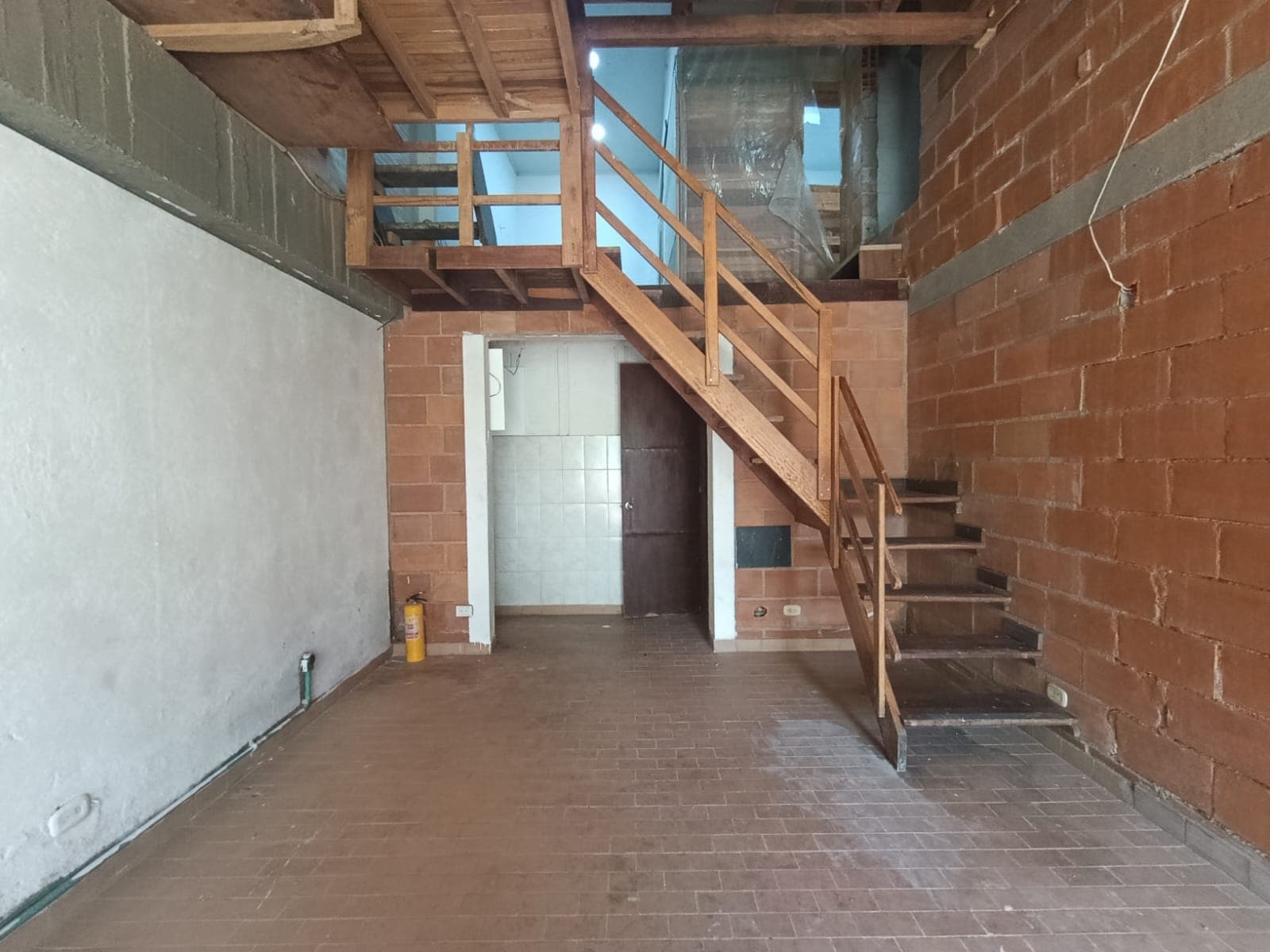 Local en arriendo en Las Casitas, Envigado — foto 3 de 11
