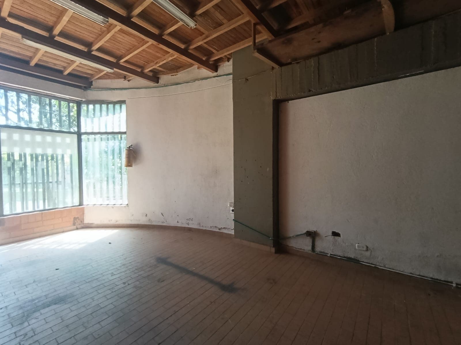 Local en arriendo en Las Casitas, Envigado — foto 4 de 11