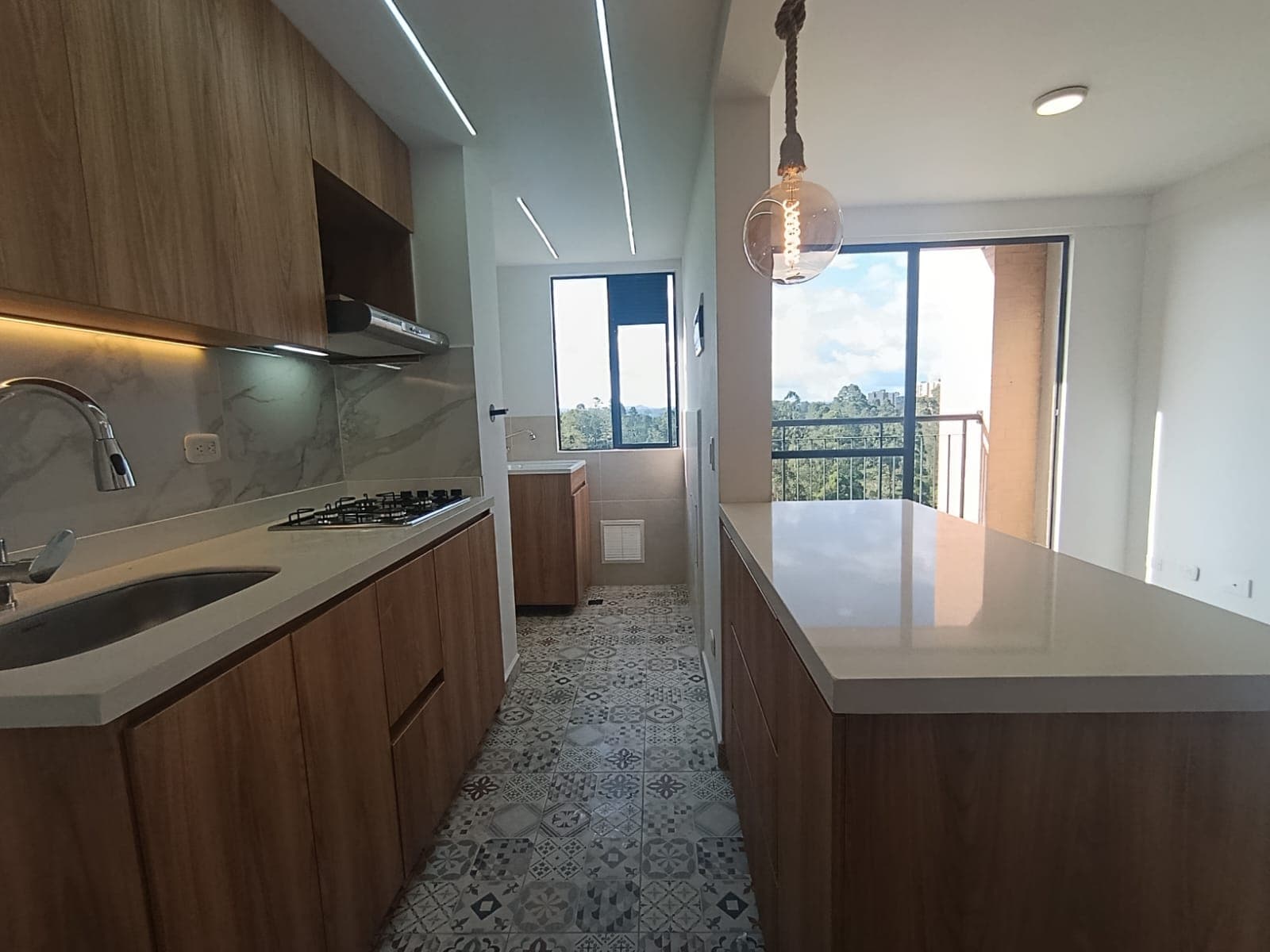 Apartamento en arriendo en Cimarronas, Rionegro — foto 1 de 14