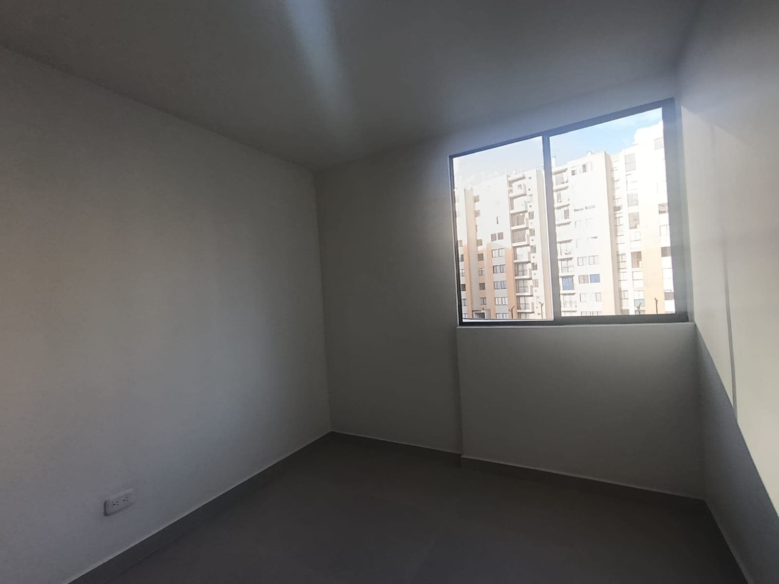 Apartamento en arriendo en Cimarronas, Rionegro — foto 5 de 12