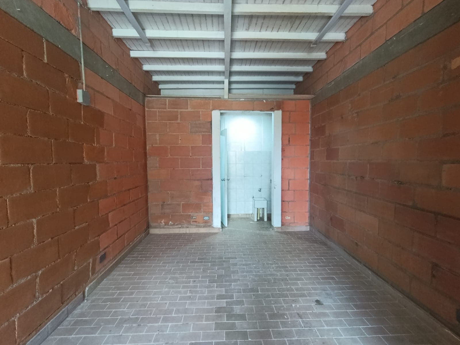 Local en arriendo en Las Casitas, Envigado — foto 4 de 12
