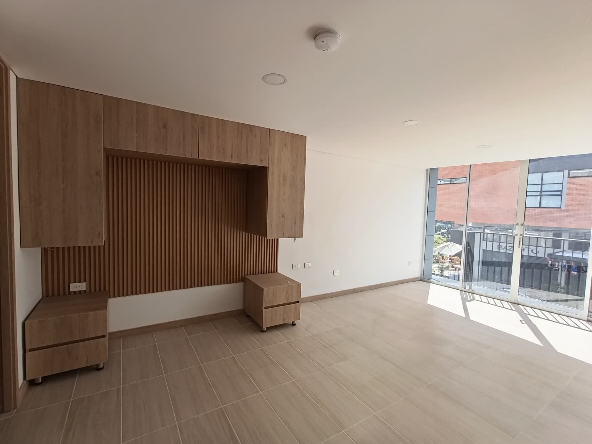Apartaestudio en arriendo en Granada, Belen, Medellín — foto 1 de 15