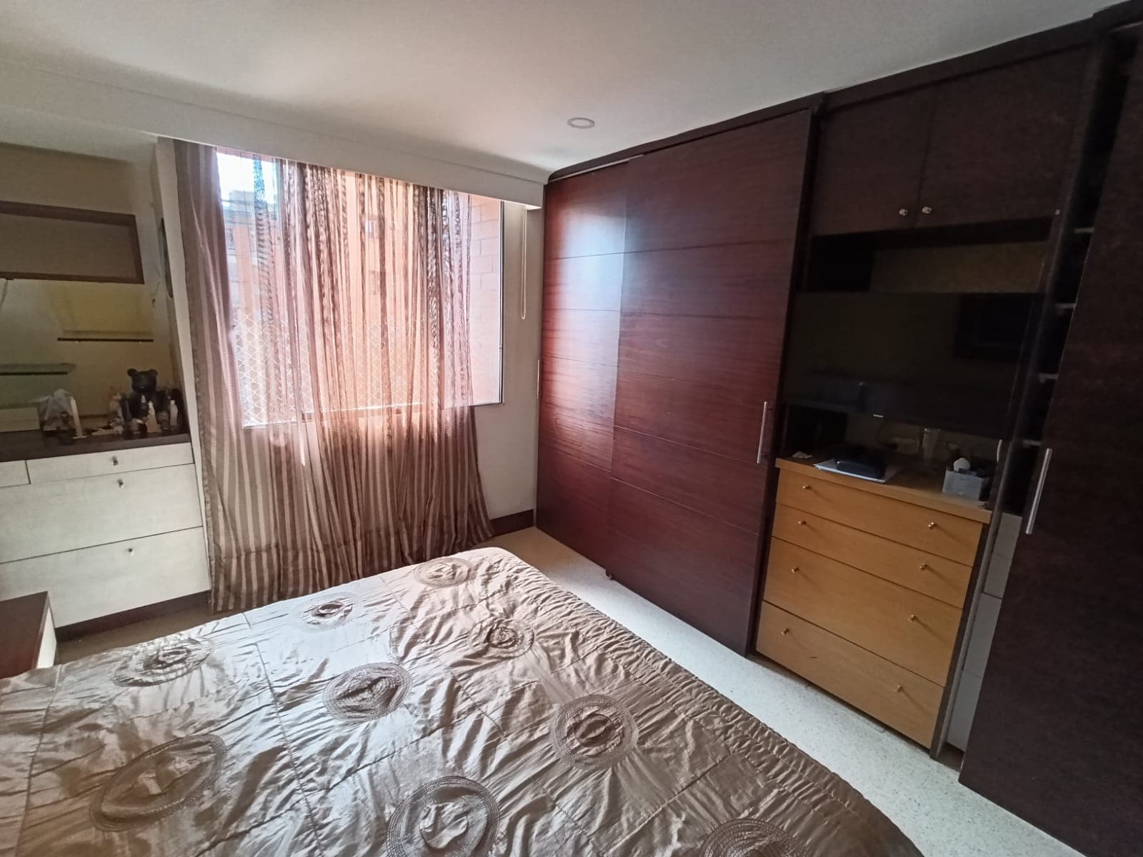 Apartamento en arriendo en Laureles Medellín — foto 3 de 18