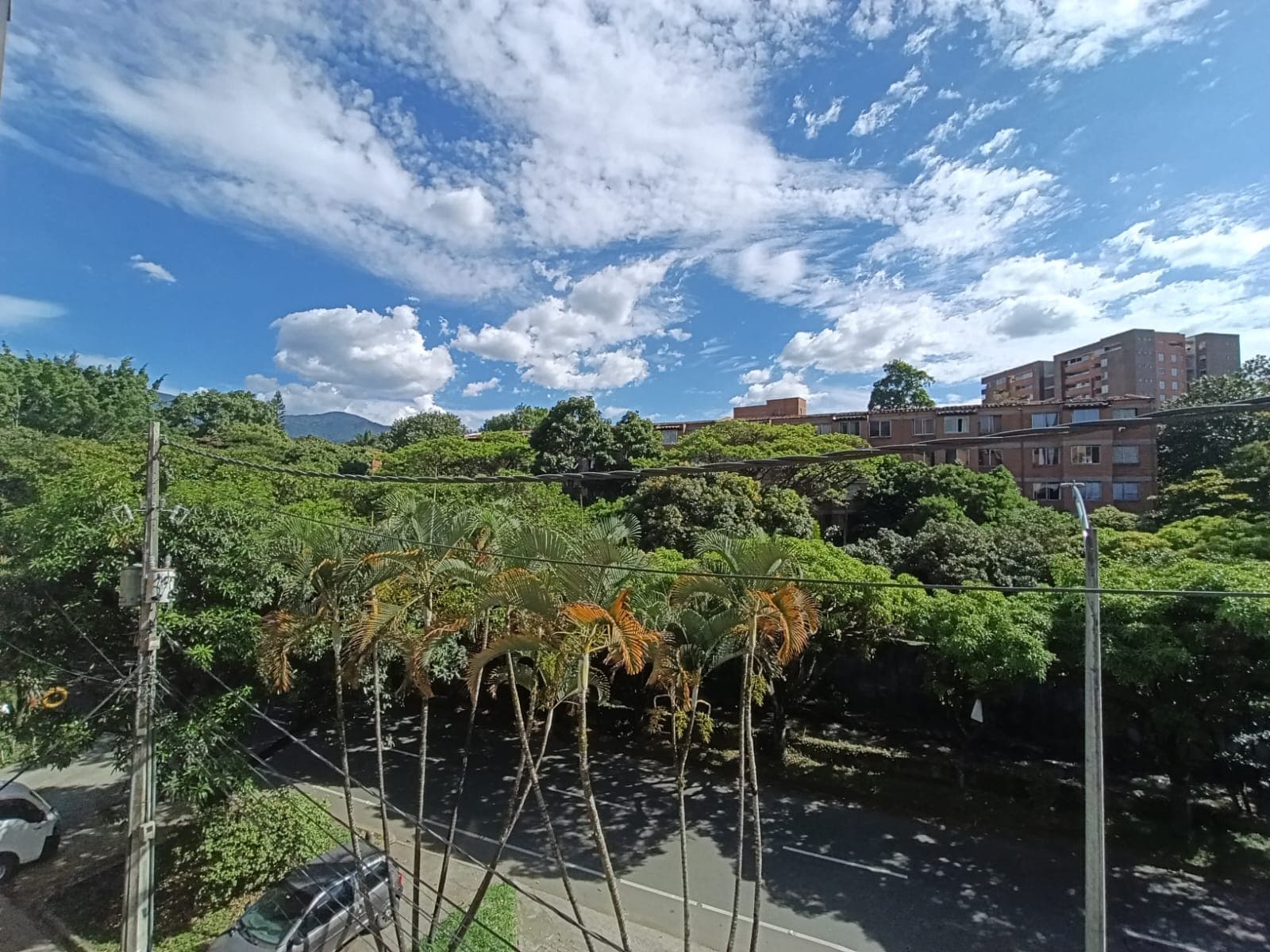 Apartamento en arriendo en Las Flores, Envigado — foto 1 de 20