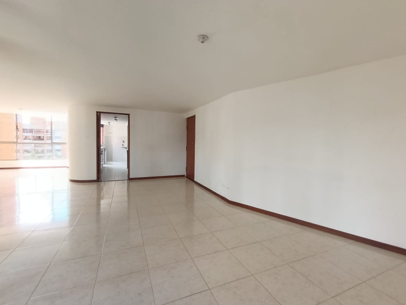 Apartamento en arriendo en Santa María De Los Ángeles, El Poblado, Medellín — foto 4 de 20