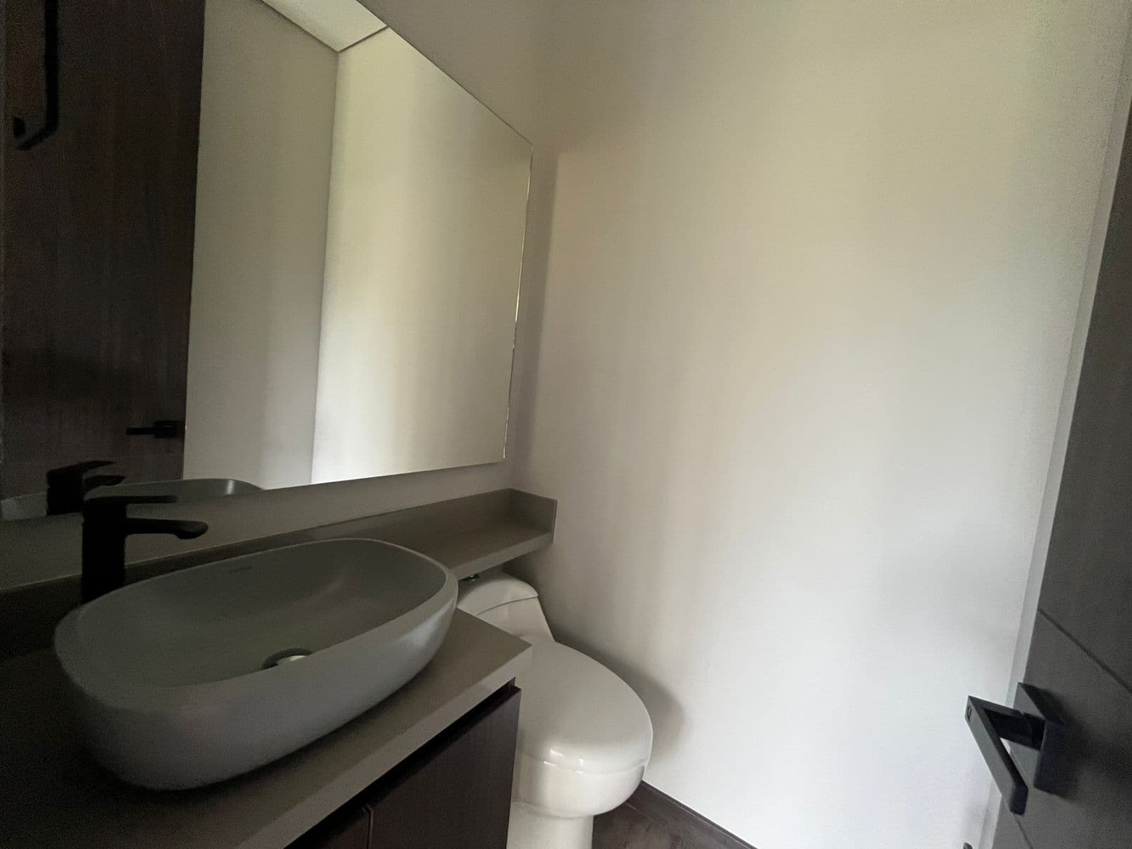 Apartamento en arriendo en Retiro — foto 3 de 18