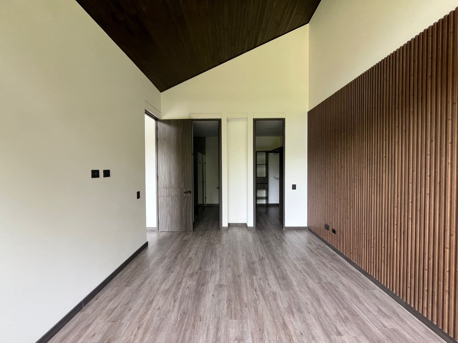 Apartamento en arriendo en Retiro — foto 5 de 18