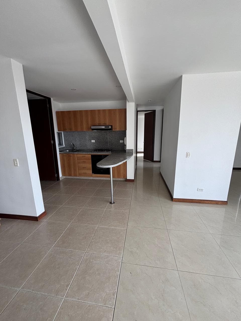 Apartamento en arriendo en Centro Internacional, Santa Fe, Bogotá, D.c. — foto 1 de 8