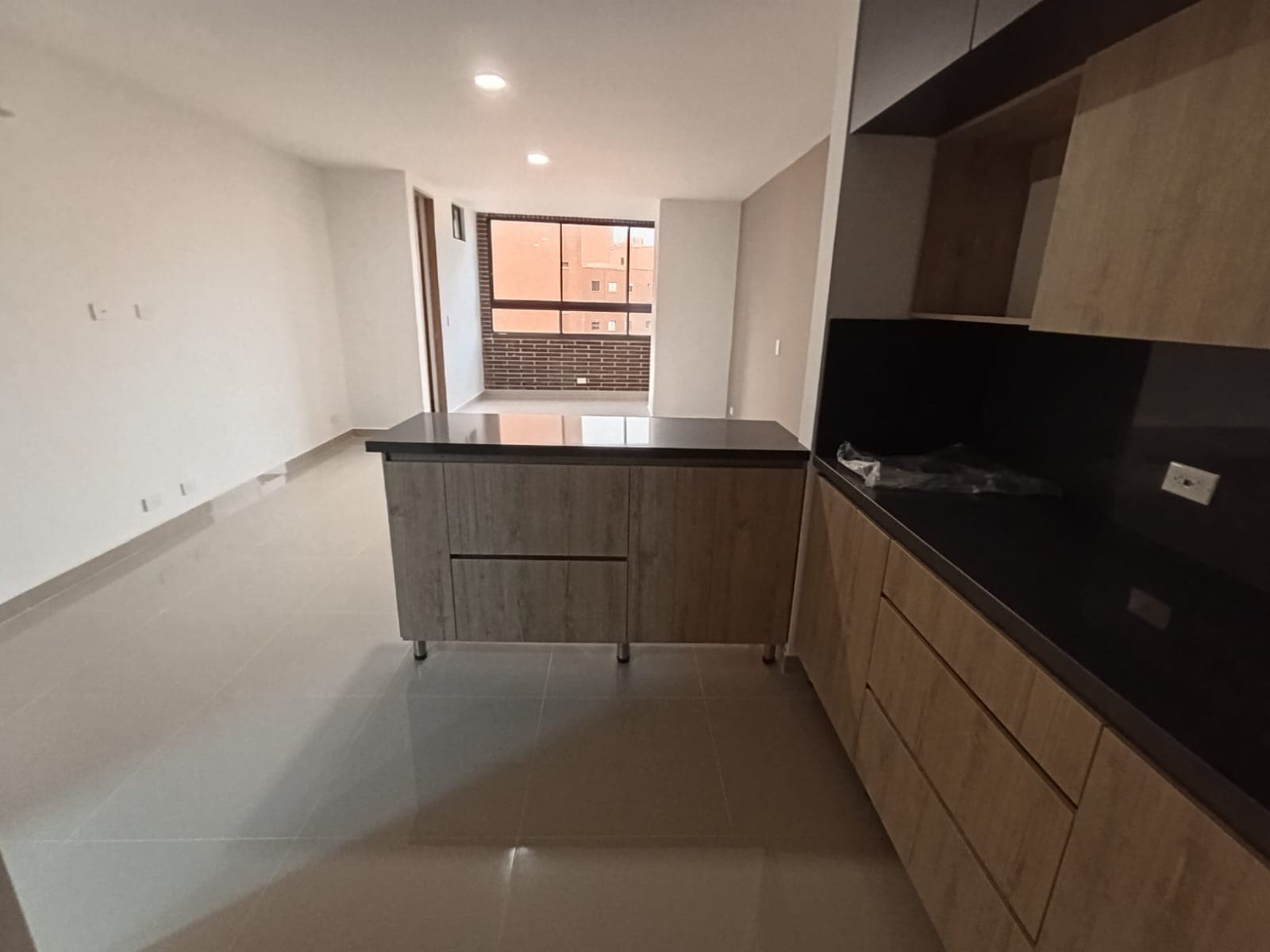 Apartaestudio en arriendo en Laureles, Medellín — foto 4 de 13