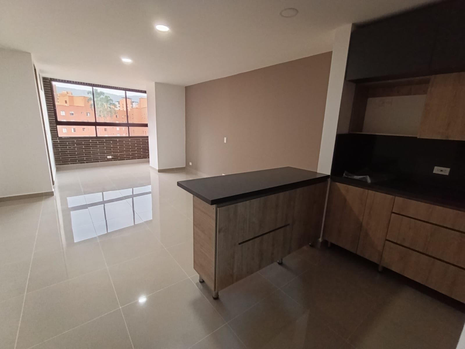 Apartaestudio en arriendo en Laureles, Medellín — foto 1 de 13