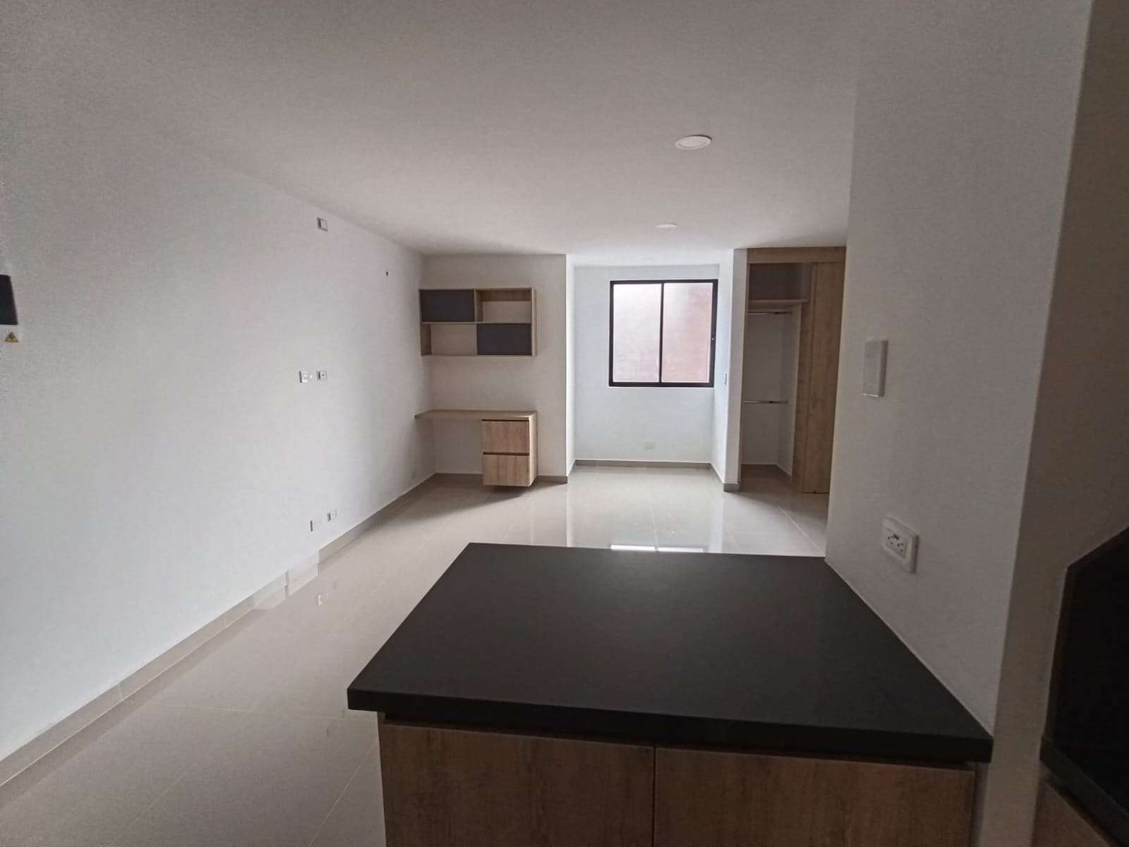 Apartaestudio en arriendo en Laureles, Medellín — foto 4 de 11