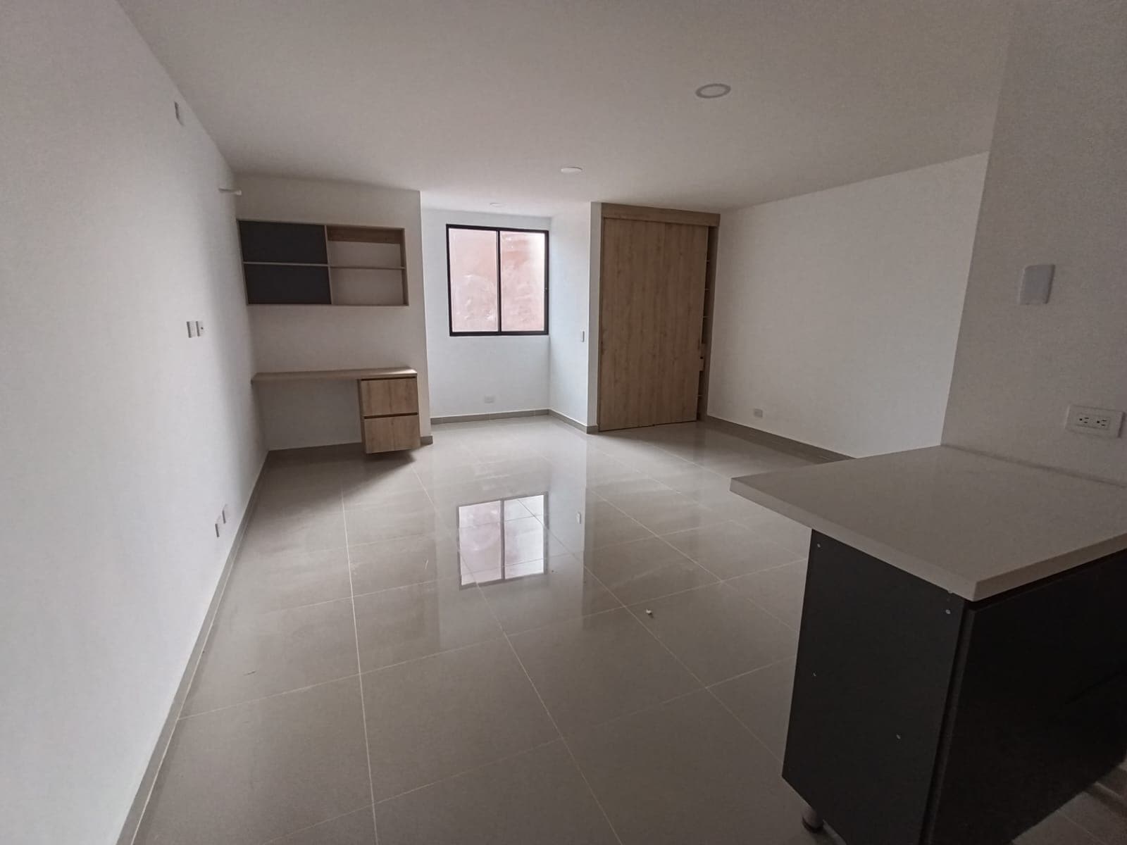 Apartaestudio en arriendo en Laureles, Medellín — foto 4 de 12