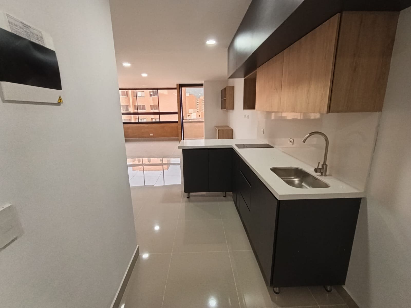 Apartaestudio en arriendo en Laureles, Medellín — foto 5 de 12