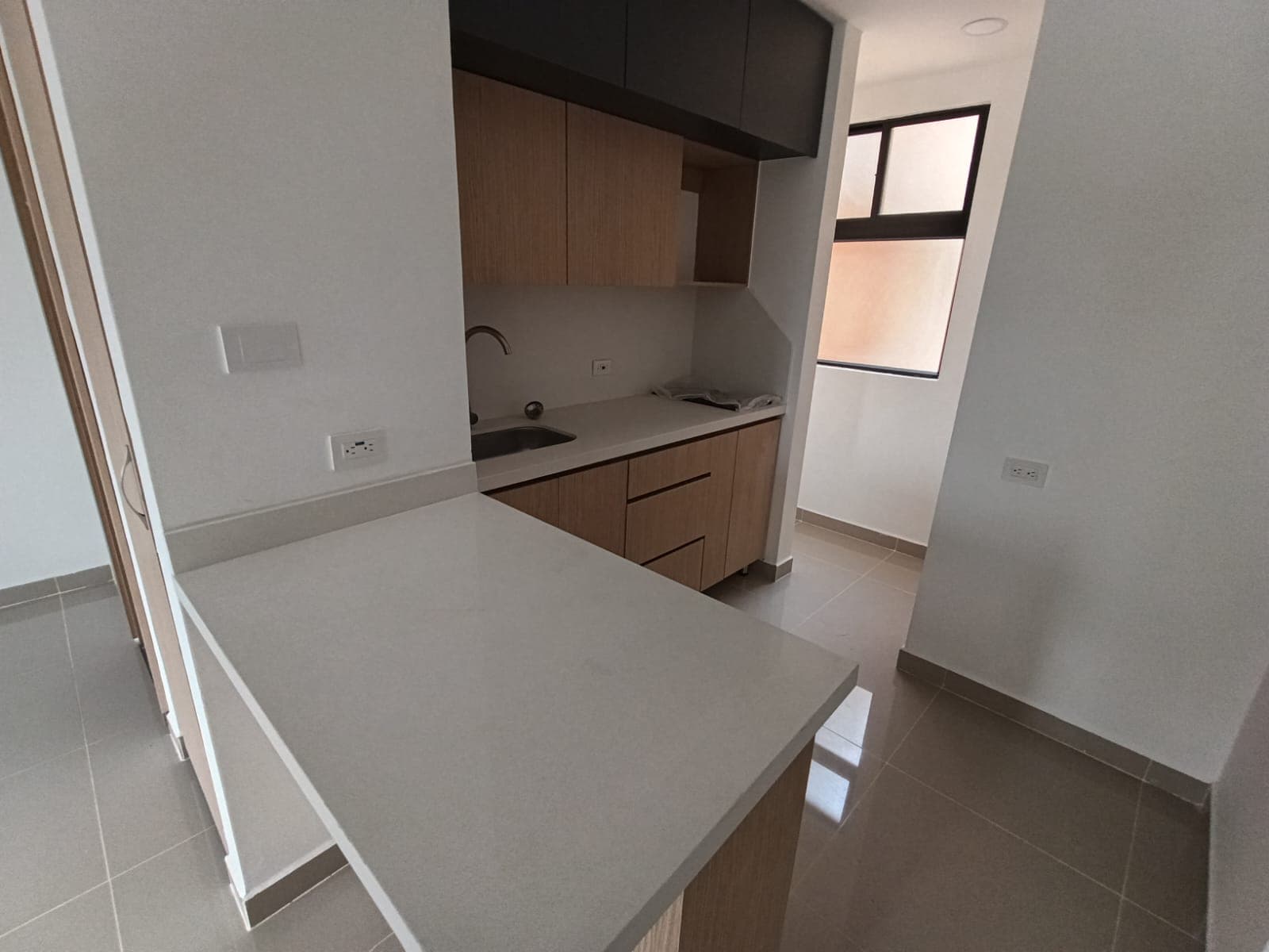 Apartaestudio en arriendo en Laureles, Medellín — foto 3 de 9
