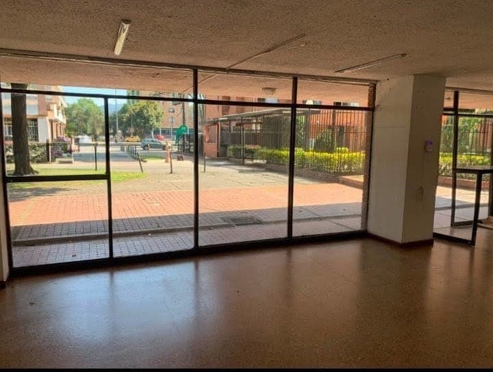 Local en arriendo en Normandía Occidental, Engativa, Bogotá, D.c. — foto 2 de 7