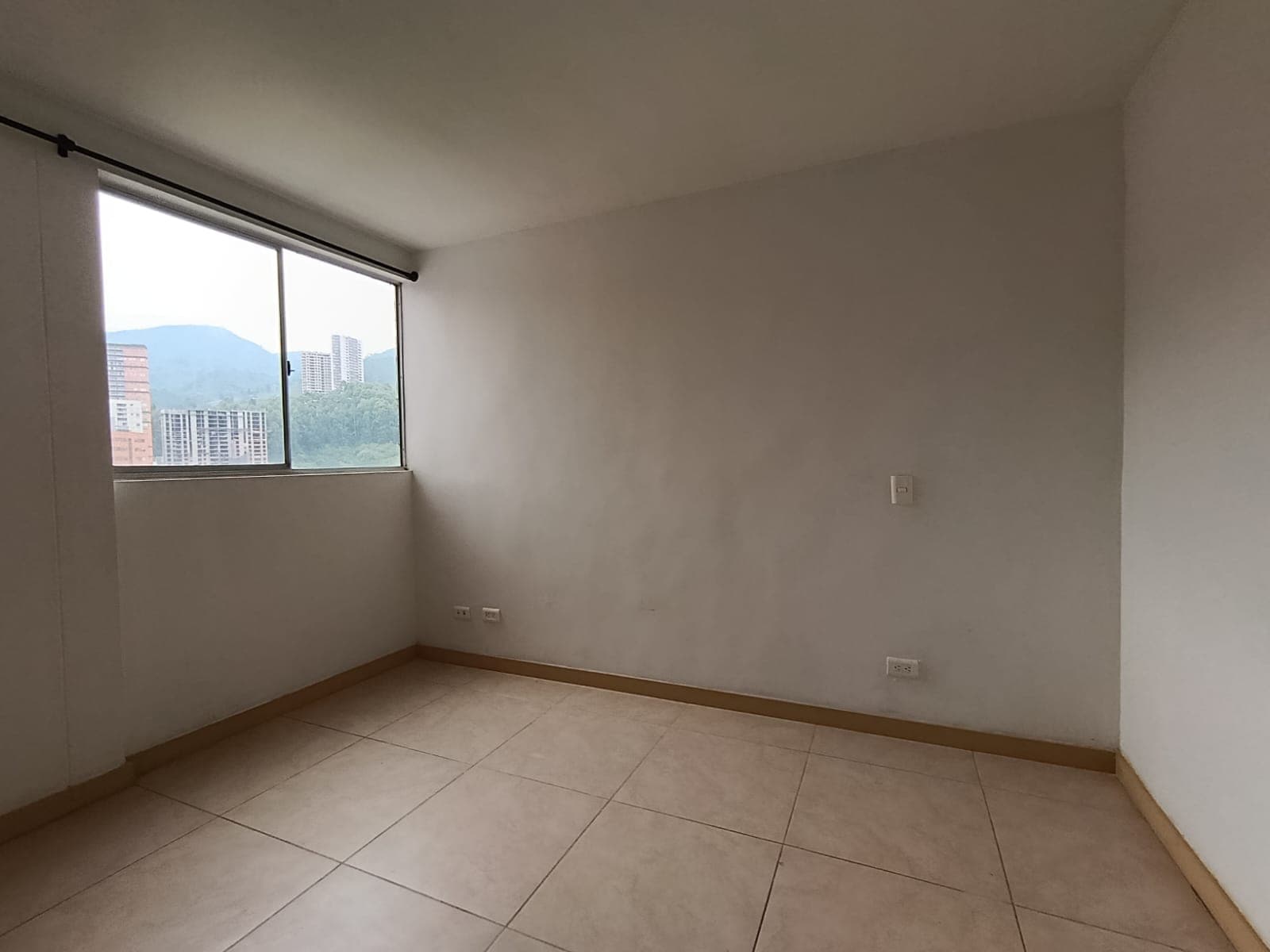 Apartamento en arriendo en Vereda Cañaveralejo, Sabaneta — foto 2 de 15