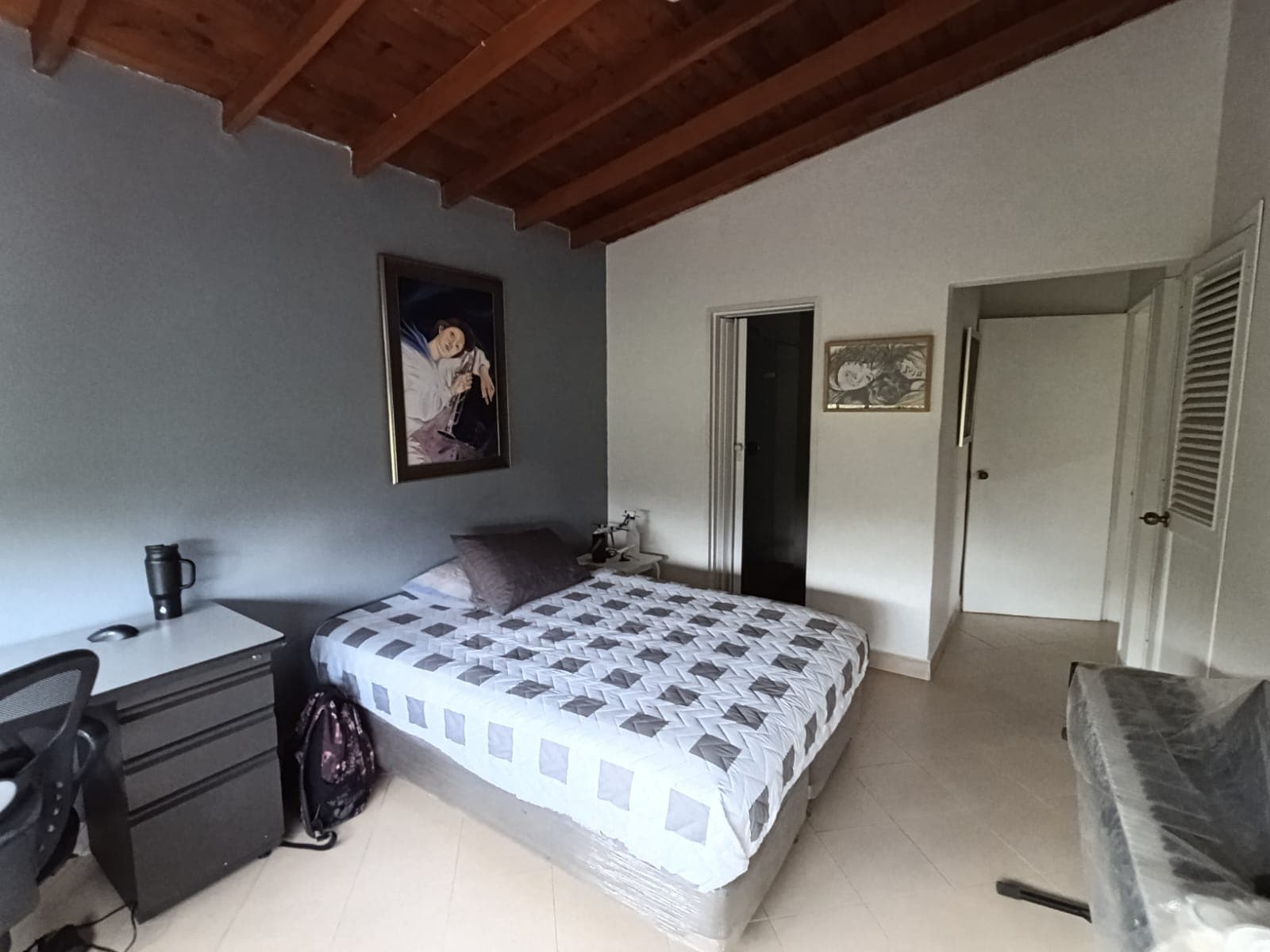 Apartamento en arriendo en San Joaquín, Laureles, Medellín — foto 2 de 16
