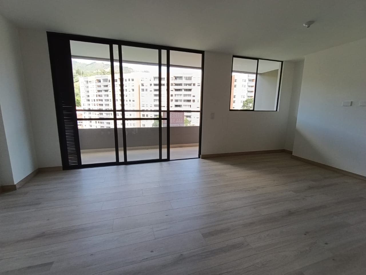 Apartamento en arriendo en Camino Verde, Envigado — foto 2 de 16