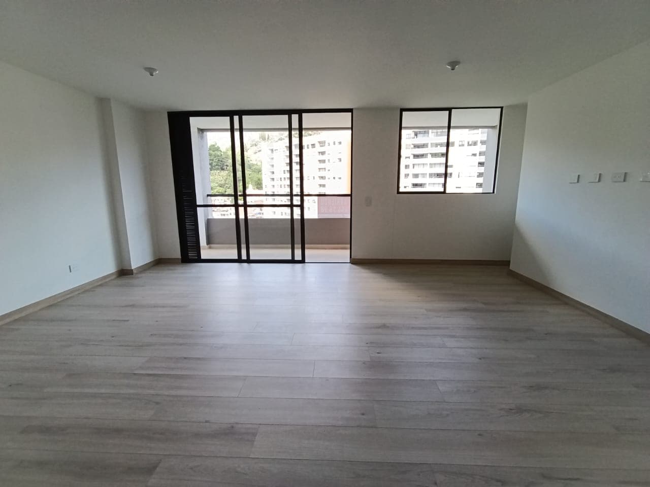 Apartamento en arriendo en Camino Verde, Envigado — foto 5 de 16
