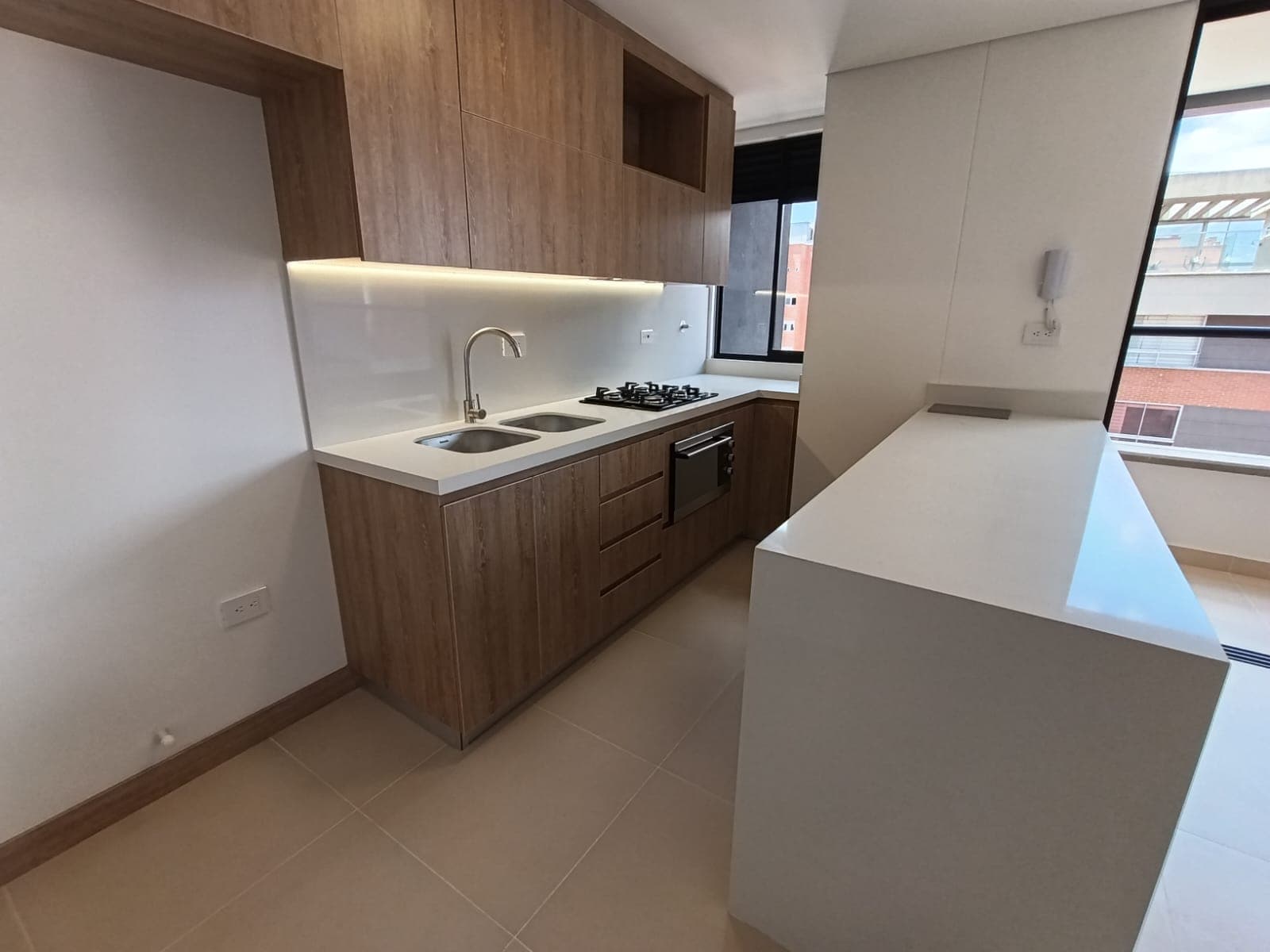 Apartamento en arriendo en Laureles, Medellín — foto 5 de 20