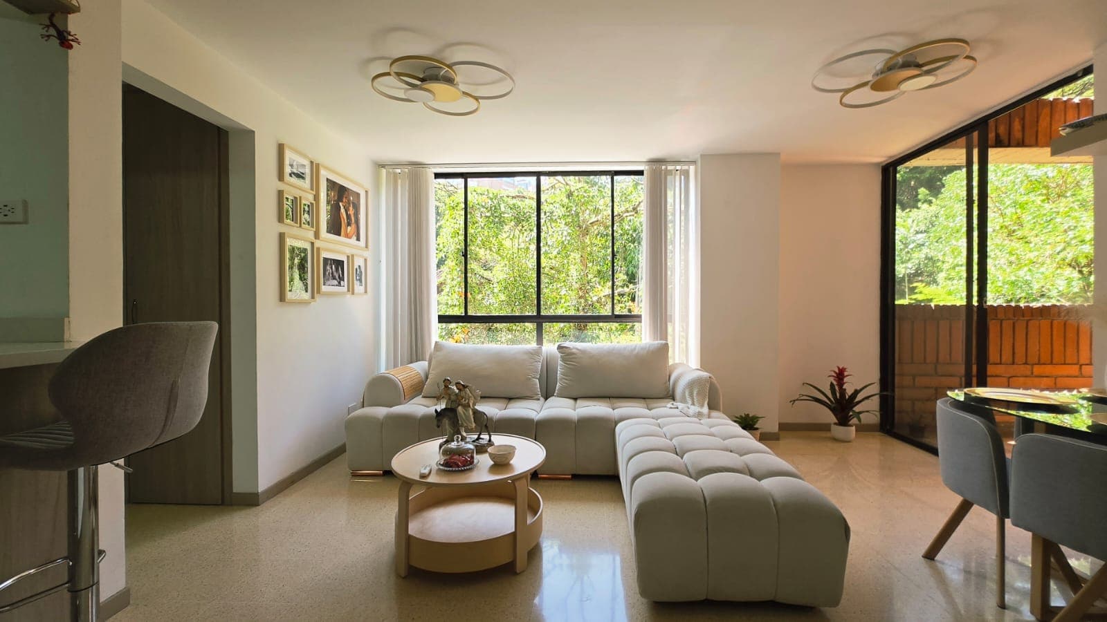 Apartaestudio en arriendo en El Poblado, Medellín — foto 4 de 13